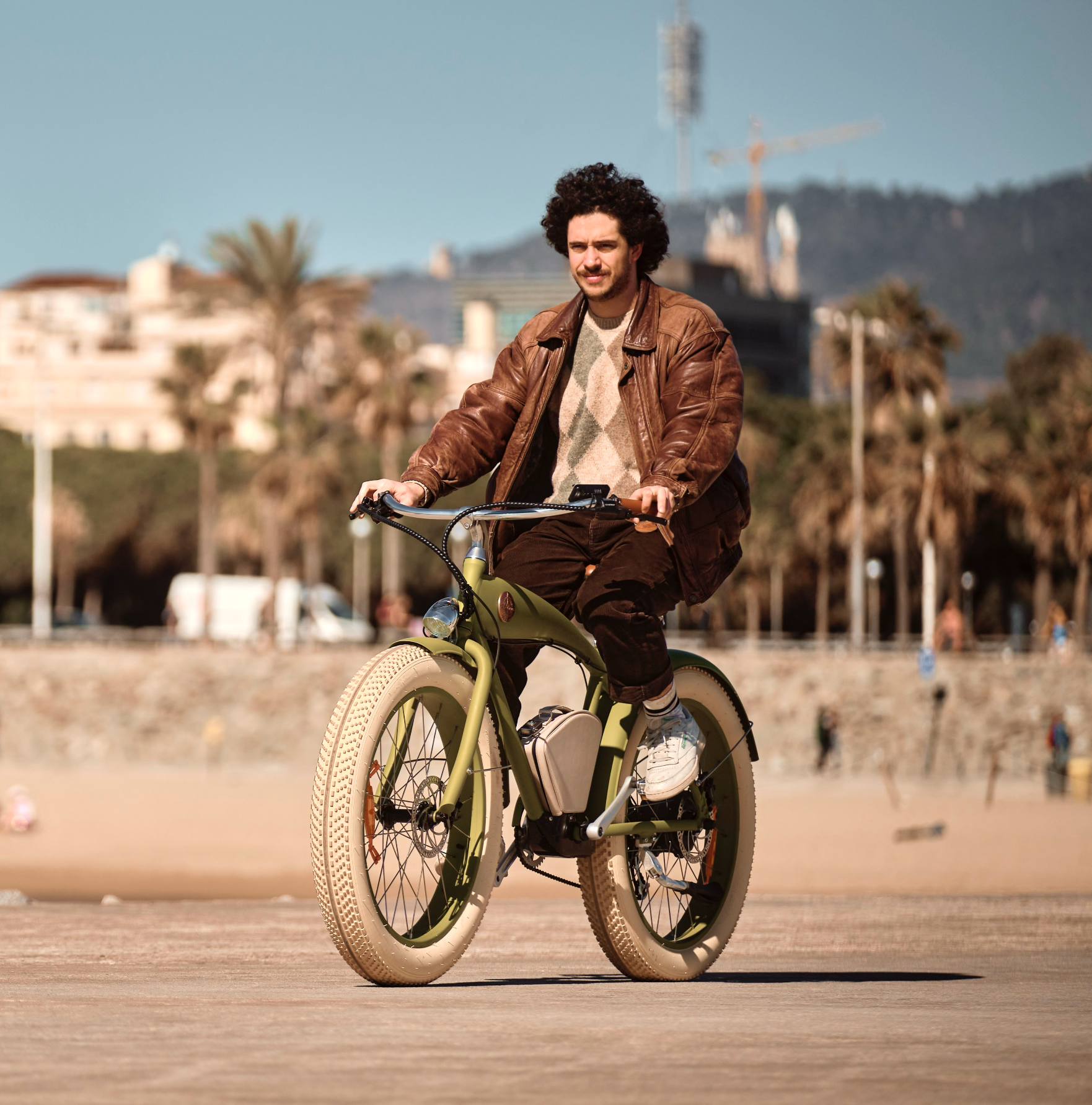 Beachin Rayvolt Green Electric Bike